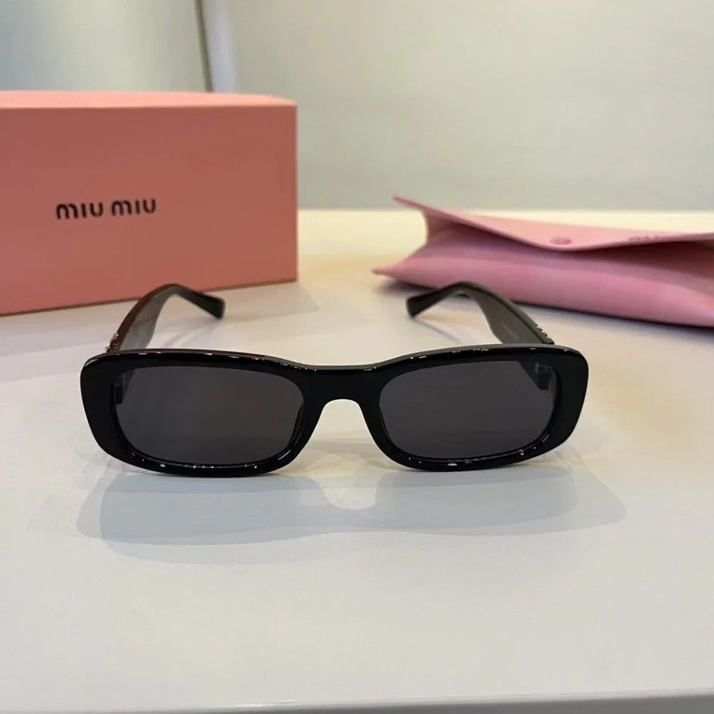 🐻Miu Miu Sunglasses - Picture 8 of 11